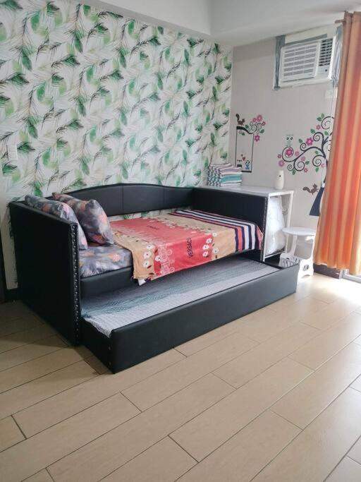 Cubao Manhattan Heights, Unit 8Bc Tower B, 1 Br Маніла Екстер'єр фото