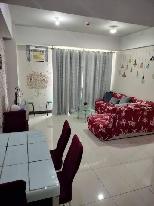 Cubao Manhattan Heights, Unit 8Bc Tower B, 1 Br Маніла Екстер'єр фото