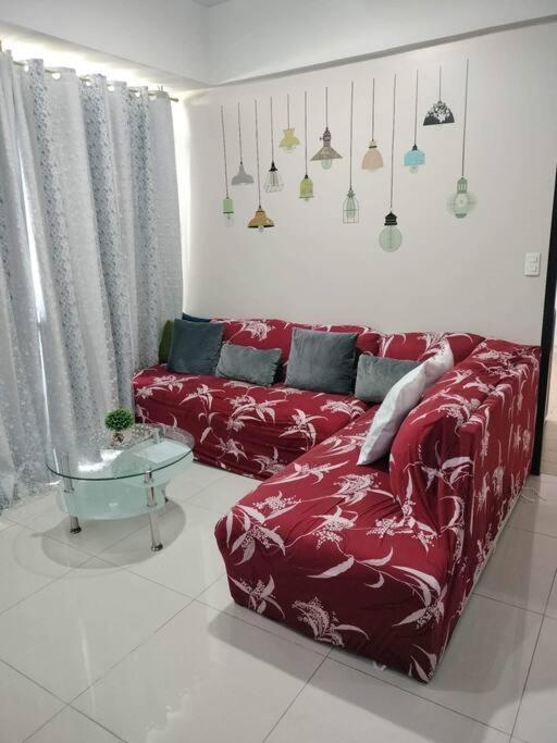 Cubao Manhattan Heights, Unit 8Bc Tower B, 1 Br Маніла Екстер'єр фото