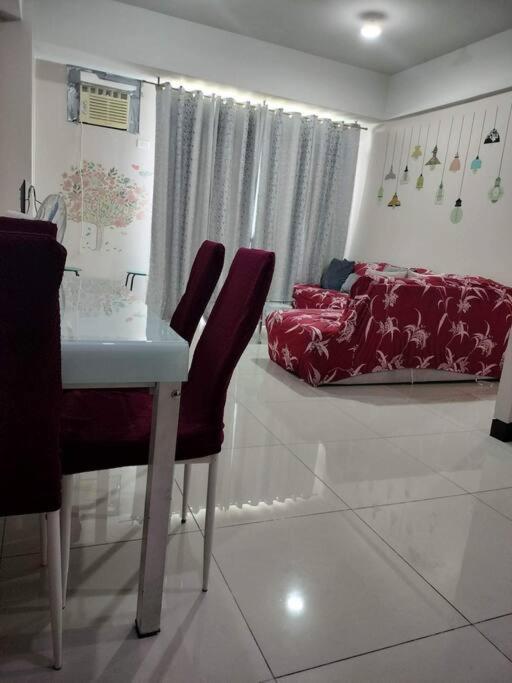 Cubao Manhattan Heights, Unit 8Bc Tower B, 1 Br Маніла Екстер'єр фото